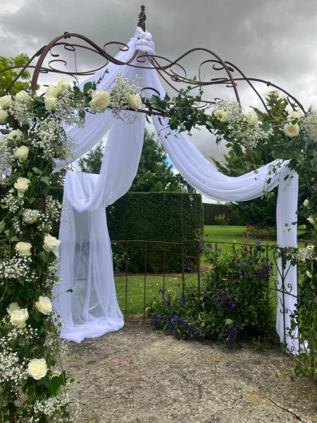 Décoration fleurale de mariage à Saint-Augustin